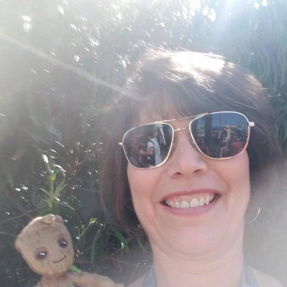 Meet your Posher, Stacy - Picture 1 of 1